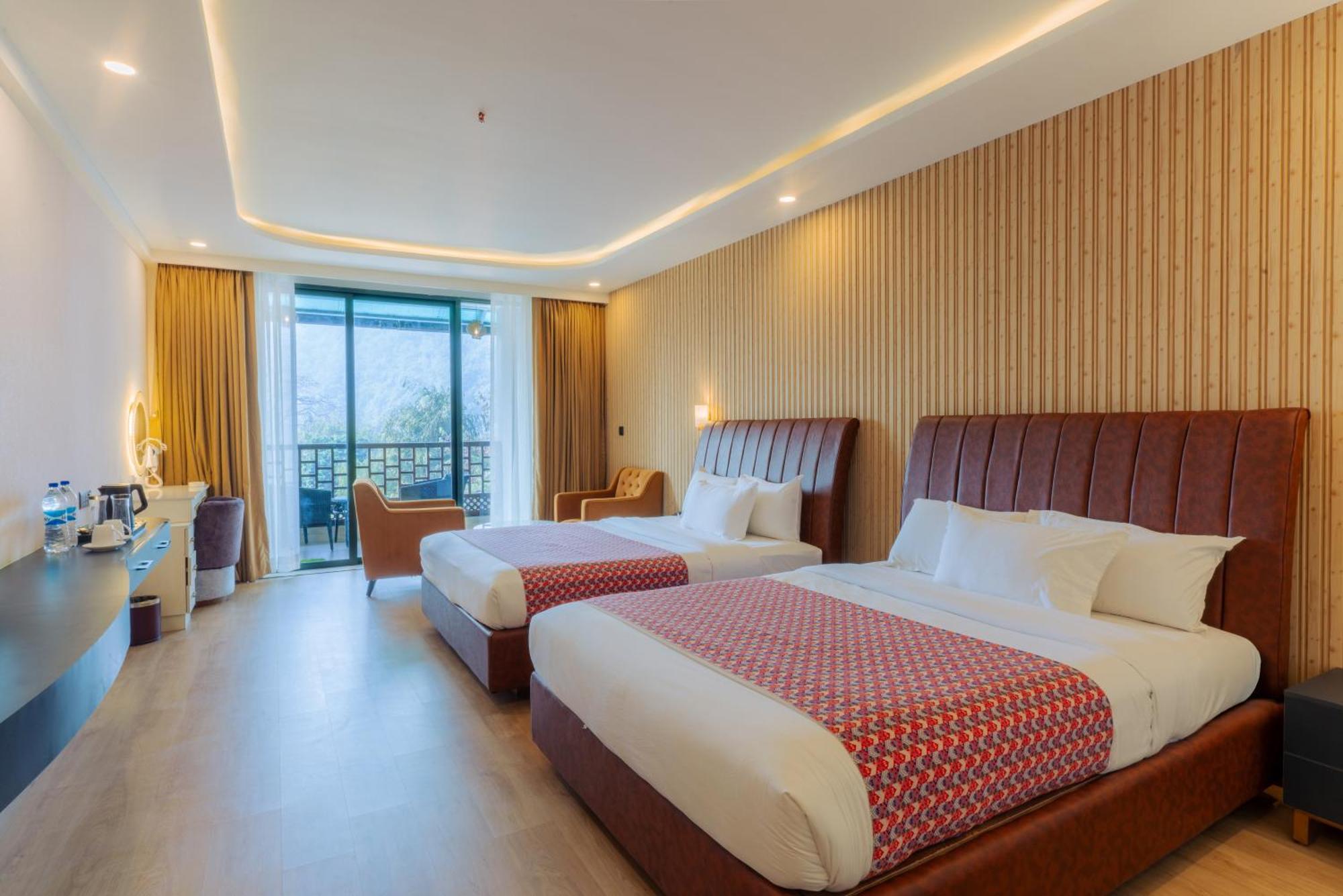 Lake View Resort Pokhara Luaran gambar
